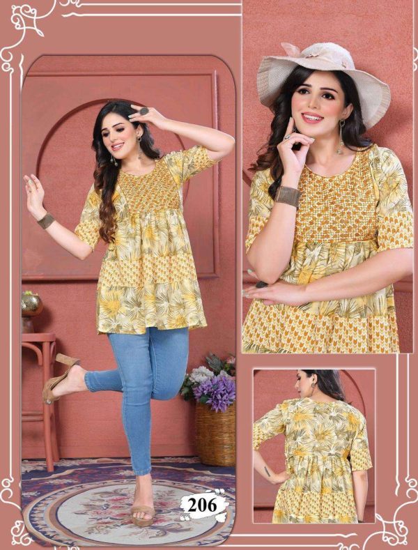 Women's Rayon Printed Short Kurta