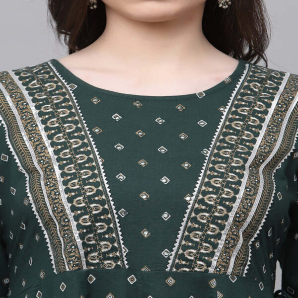 Elegant Dark Green Top with Batik Dupatta Set - Image 2