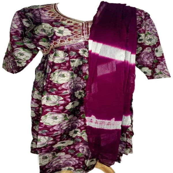 Magenta Aliya Cut Kurta Set - Image 4