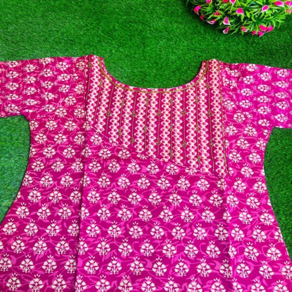 Magenta Beads Work Kurta - Image 3